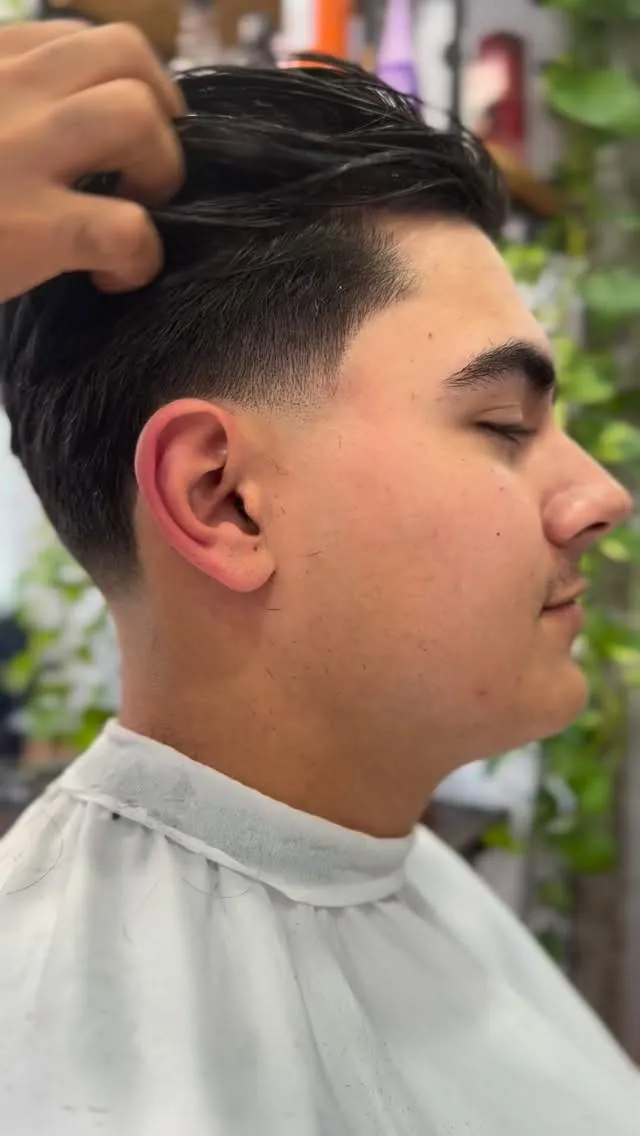 Skin fade from the back