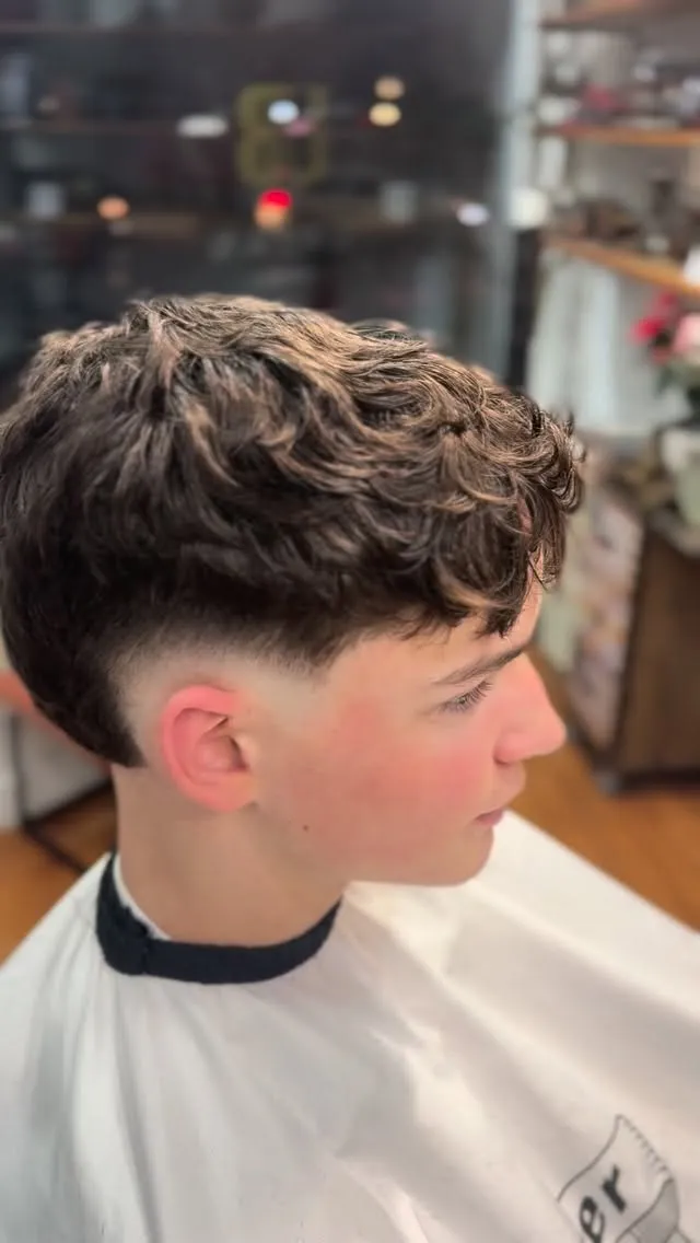 Textured longer cut with a taper
